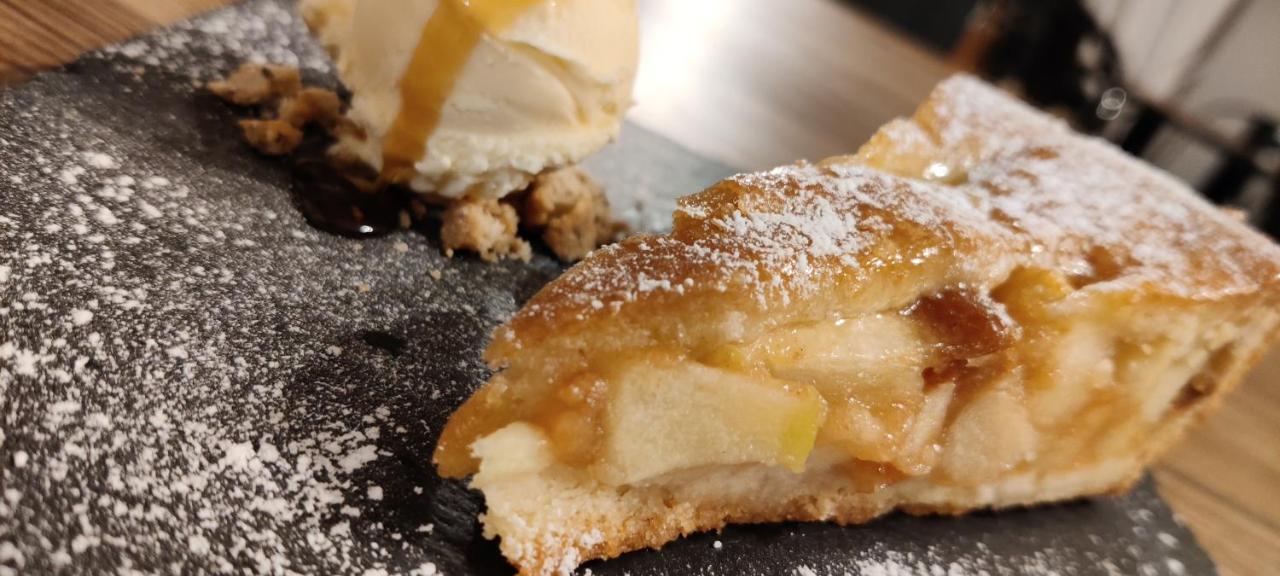 Il Glicine B&B Ristorante Cazzago San Martino Екстериор снимка