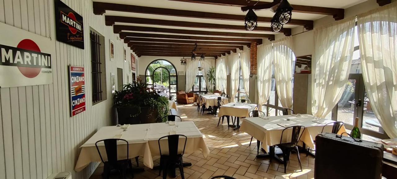 Il Glicine B&B Ristorante Cazzago San Martino Екстериор снимка