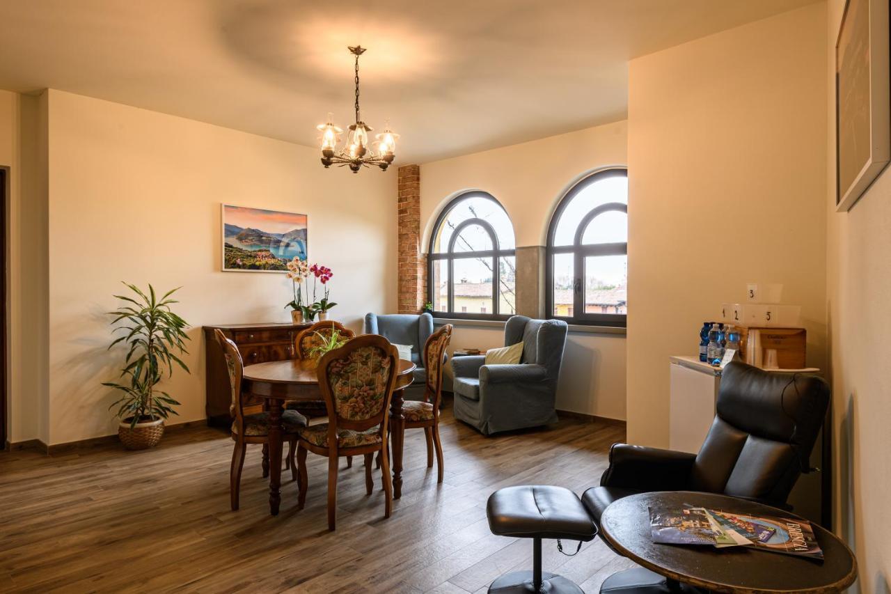Il Glicine B&B Ristorante Cazzago San Martino Екстериор снимка