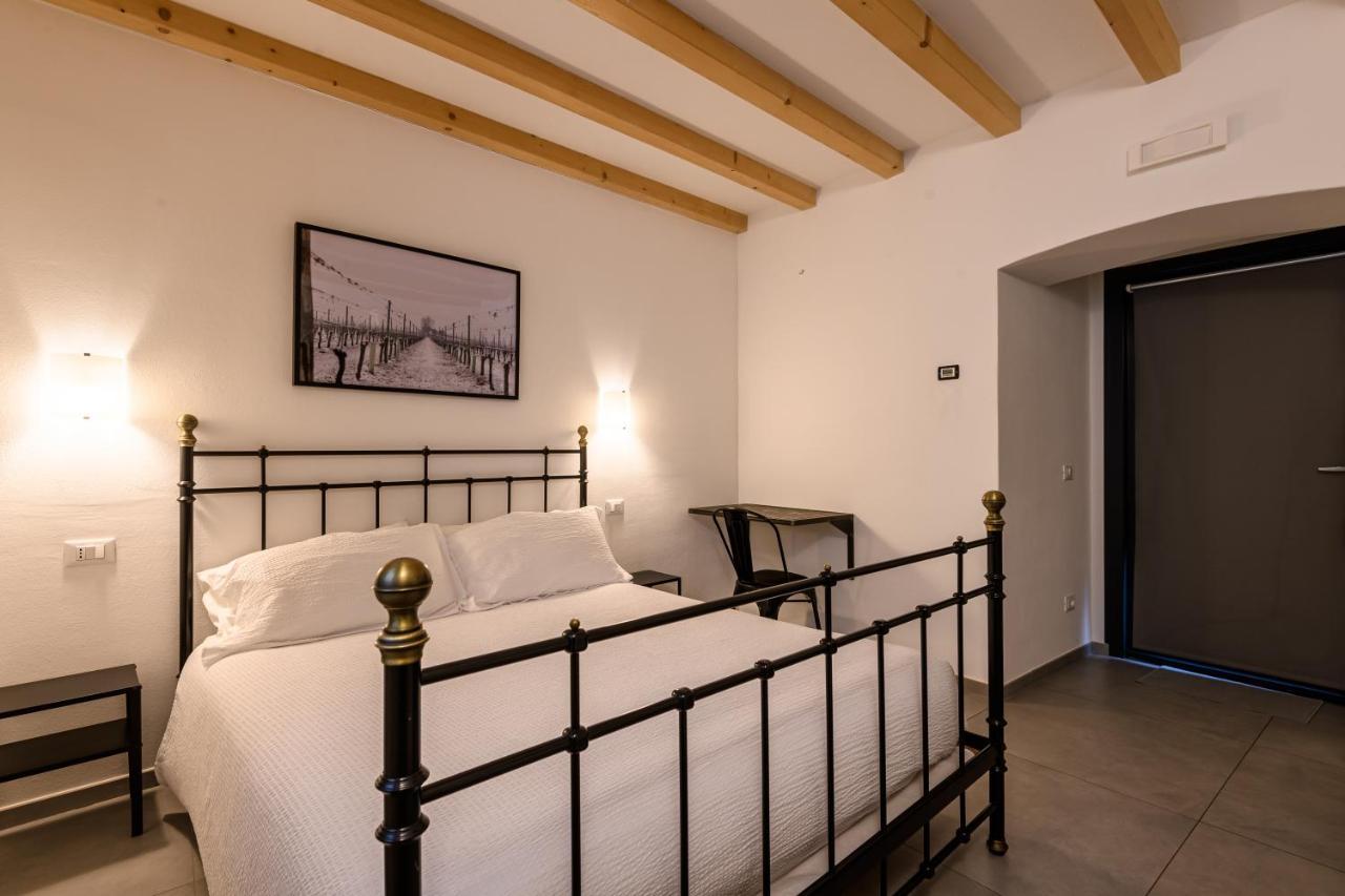 Il Glicine B&B Ristorante Cazzago San Martino Екстериор снимка
