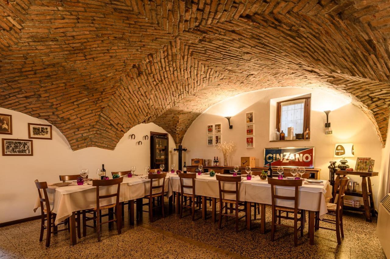 Il Glicine B&B Ristorante Cazzago San Martino Екстериор снимка